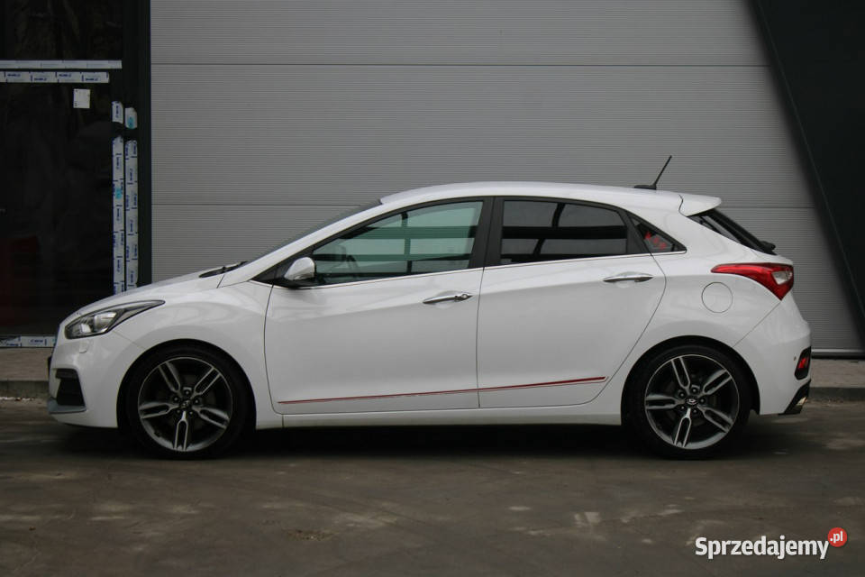 Hyundai i30 TURBOOrglakierSerwis do koncaBogate bluetooth