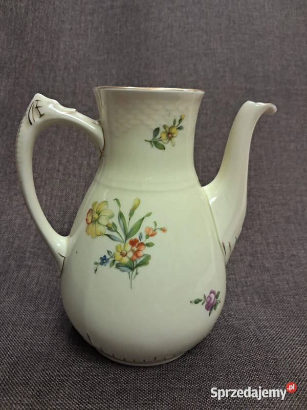 Dzbanek w kwiaty Bing Grondahl 19421951r