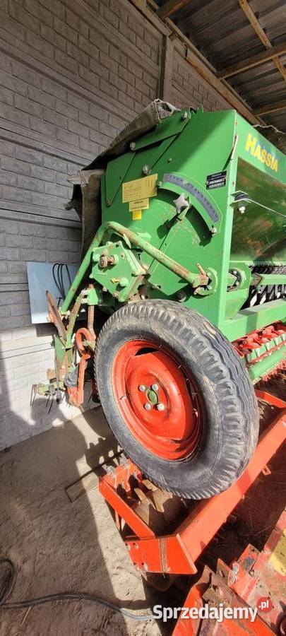 Siewnik zbożowy Hassia DK300