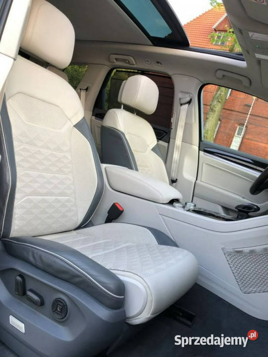 Volkswagen Touareg RLine 2019r V8 40 TDI 422 4x4 ESP Wijewo