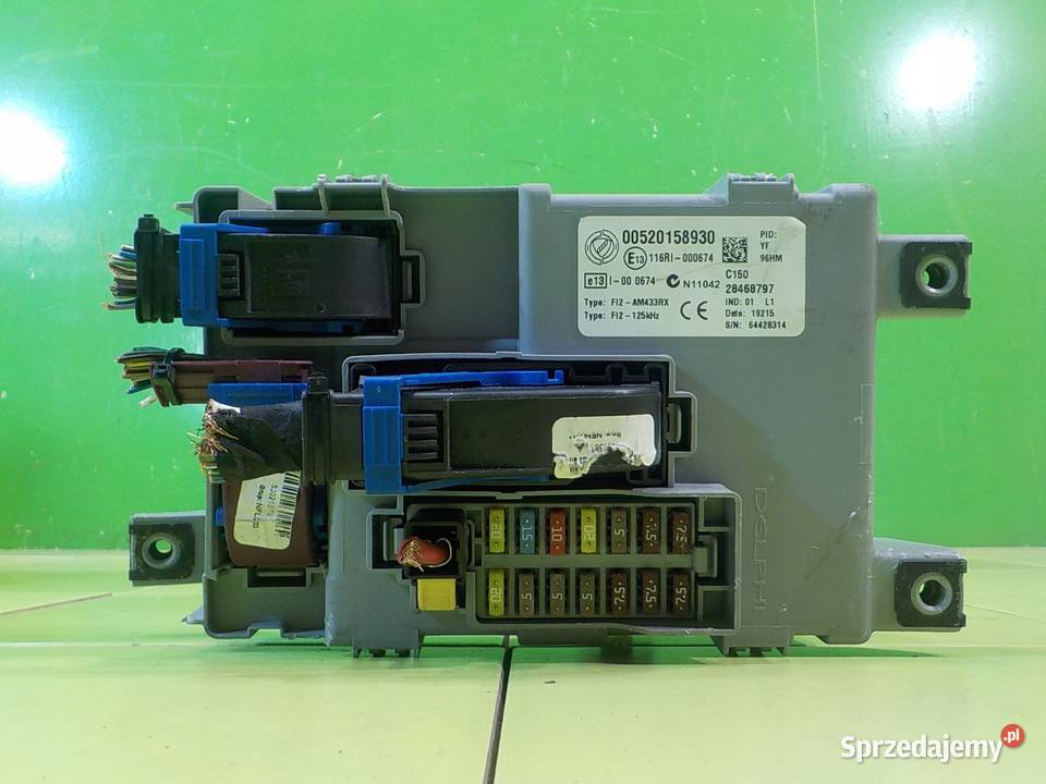 OPEL COMBO D 13 CDTI 16r L1H1 skrzynka