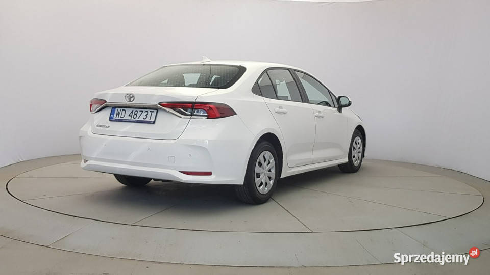 Toyota Corolla 15 Active Z Polskiego Salonu