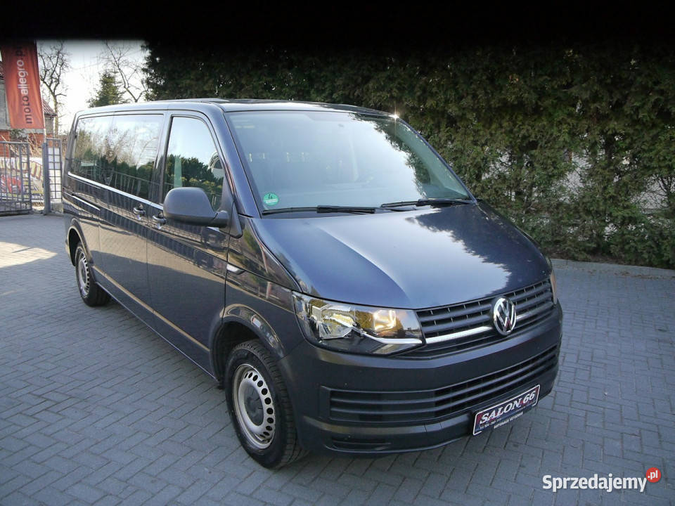 Volkswagen Transporter 9 osob Stan b klima klimatyzacja Częstochowa
