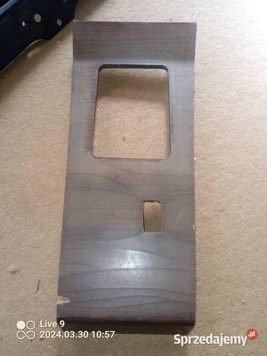 Mercedes 124 panel konsola środkowa dekor osobowe Kocmyrzów sprzedam