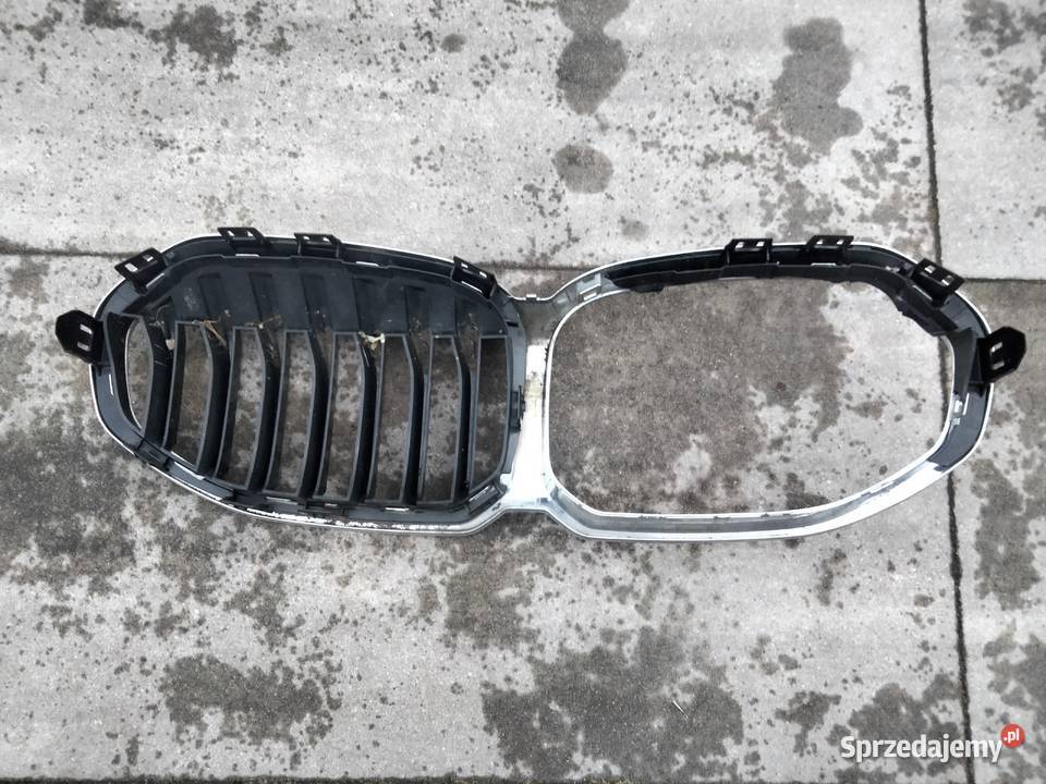 Atrapa grill nerki BMW 1 F40 2019 74509 57 Dęblin