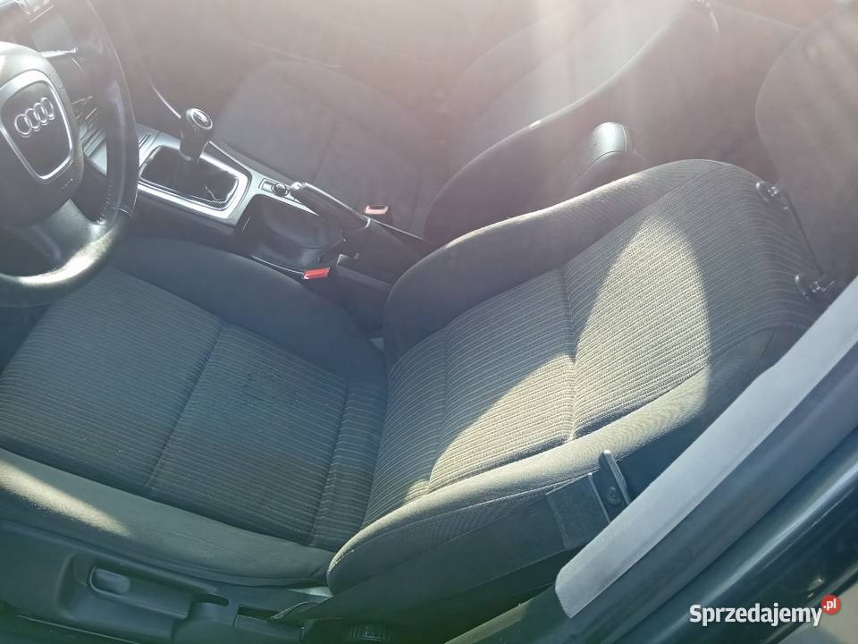 Audi a4 b7 19 tdi 115 BKE 115KM Ostrołęka sprzedam
