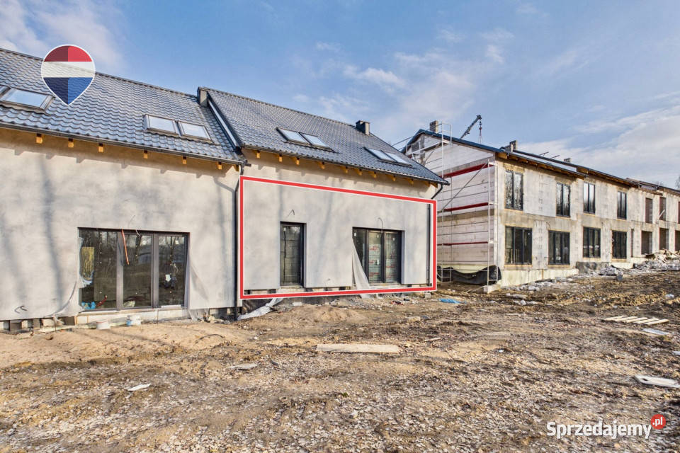 Nowoczesny dom z ogródkiem w otulinie lasu Gniewomirowice