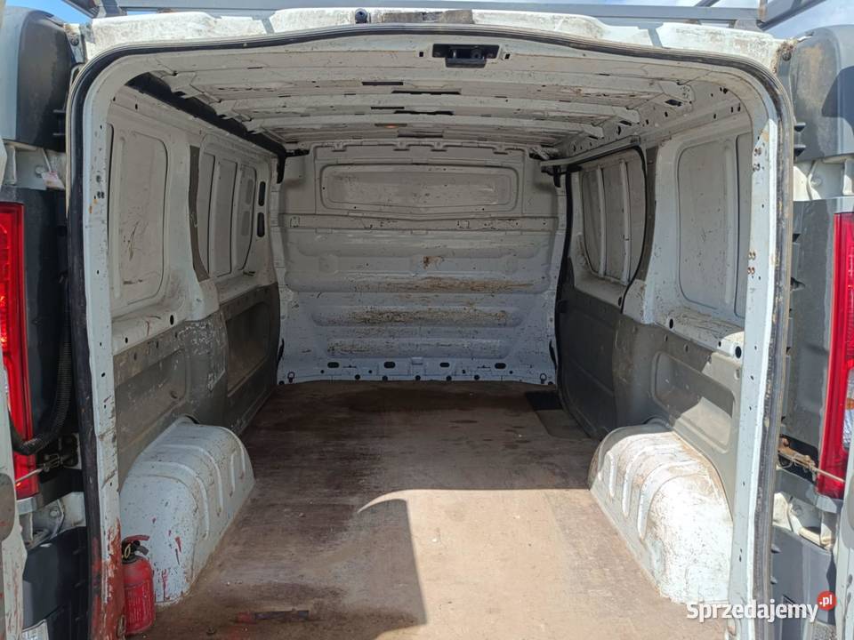 TRAFIC 20 DCi 90 3 osoby 2009 Sanok sprzedam