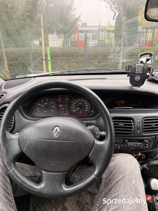 Renault Megane 16 benzynagaz hak długie opłaty lakier metallic wielkopolskie Pudliszki