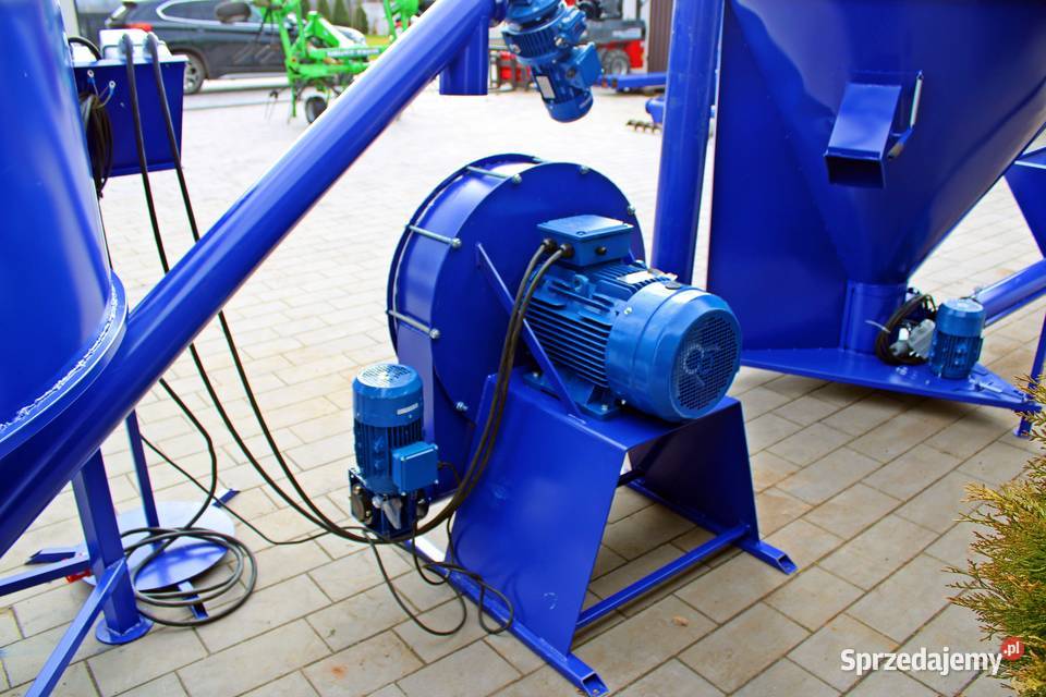 WYDAJNY Śrutownik zasypowy 15 185 22 kW Gorzkowice