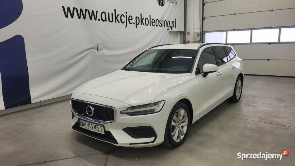 Volvo V60 B3 B Momentum Core aut II 2018 ABS Grójec