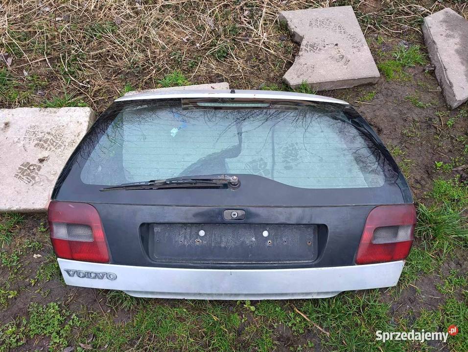 Klapa tylna z szybą Volvo v40 9604 srebrna 32952 sprzedam