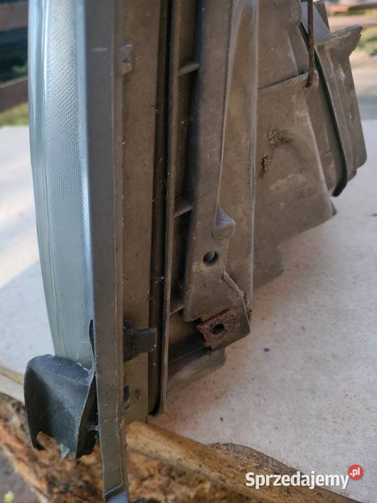 Mercedes 124 Lampa Reflektor prawy Hella zachodniopomorskie Stargard sprzedam