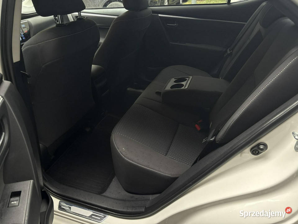 Toyota Corolla 16 VVTi COMFORT STYLE TECH salon Warszawa