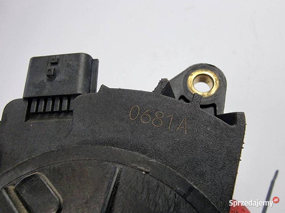 PEDAŁ NISSAN NOTE GAZU Lipno