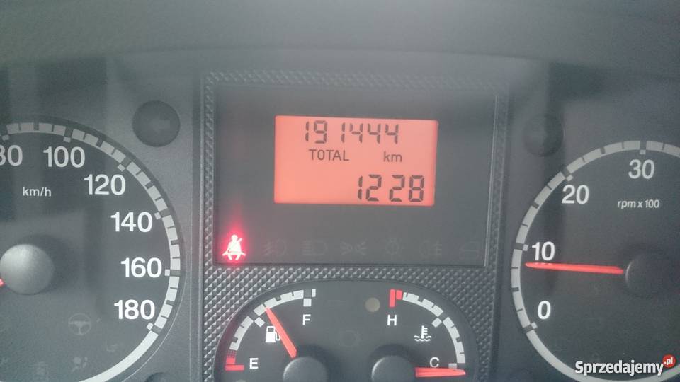 Peugeot BOXER 7 osobowy bezwypadkowy krajowy poduszka powietrzna