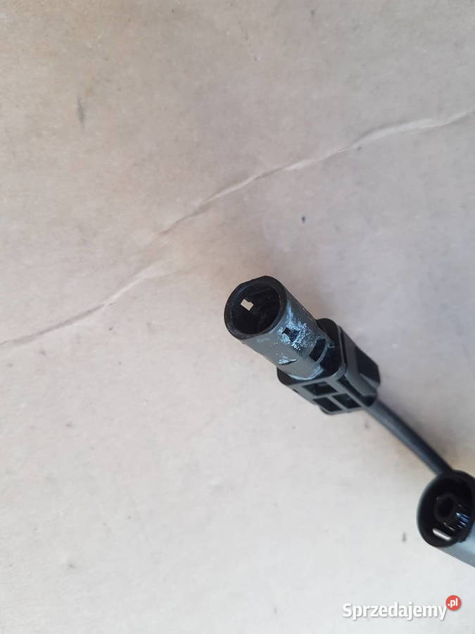 BMW 218d seria 2 F45 Active Tourer wiązka Rok produkcji 2015