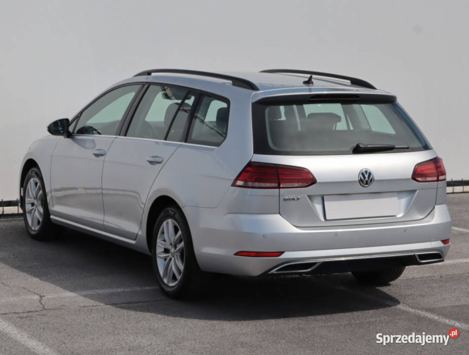 VW Golf 15 TSI