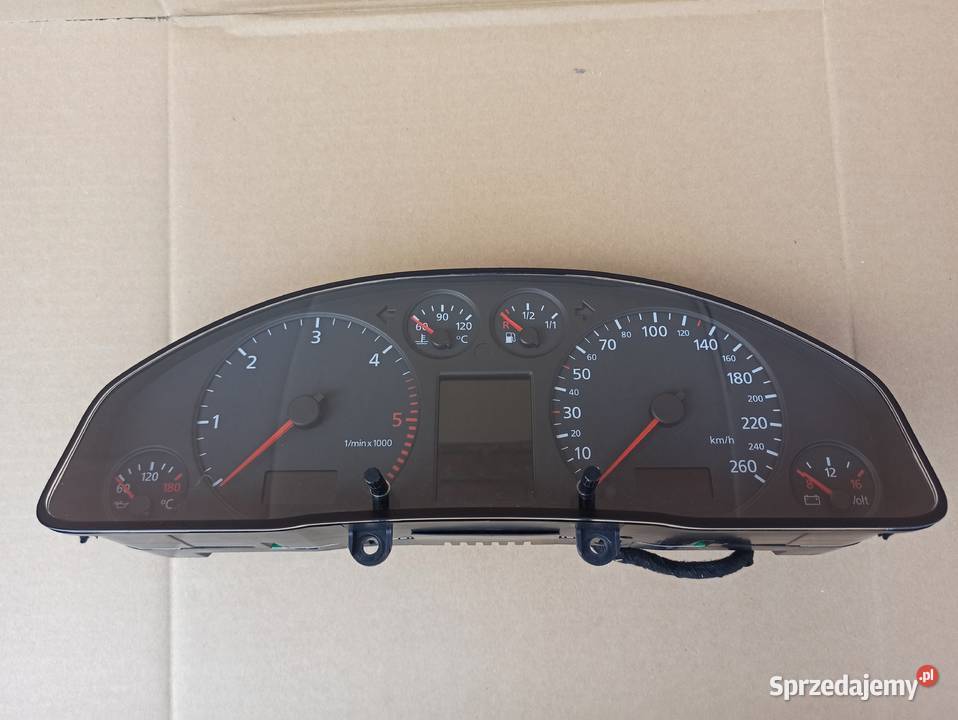 Audi A4 B5 licznik 8D0920 932F Zegary liczniki, zegary dolnośląskie Bolesławiec