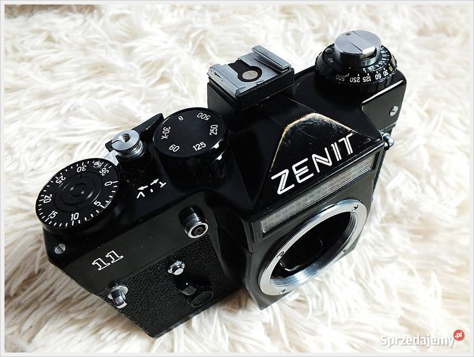 Zenit 11 Body korpus aparatu Sprawny dół Żary
