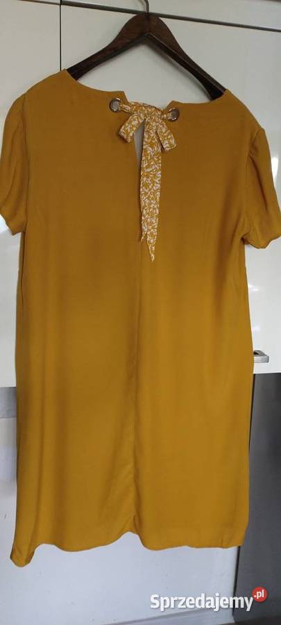 Sukienka w kolorze musztardowym Lublin sprzedam