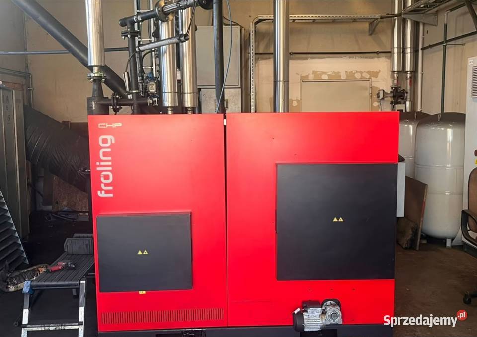 Piec kogeneracyjny Froling 115 kW mocy grzewczej / 56 kW prądu z biomasy