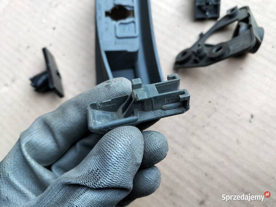 PEUGEOT 306 osłona zaślepka uchwyt drzwi lewy Kamień-Kolonia