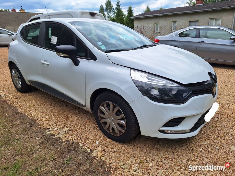 Renault Clio LIFT 12 benz mały przebieg 42 Częstochowa