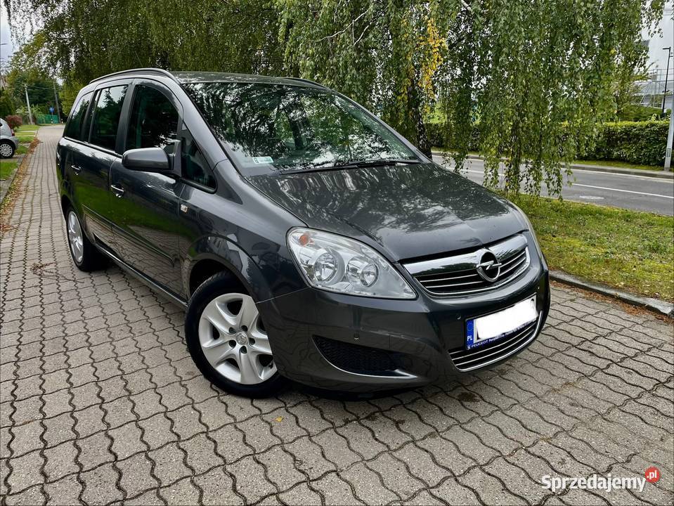 ŚlicznyZadbanyOpelZafira2008rLift17IsuzuBogwyp7Os Zduńska Wola