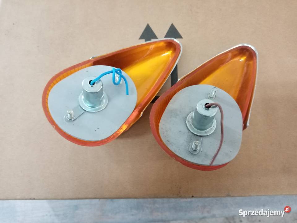 VW Garbus przednie kierunkowskazy na błotnik Gołków