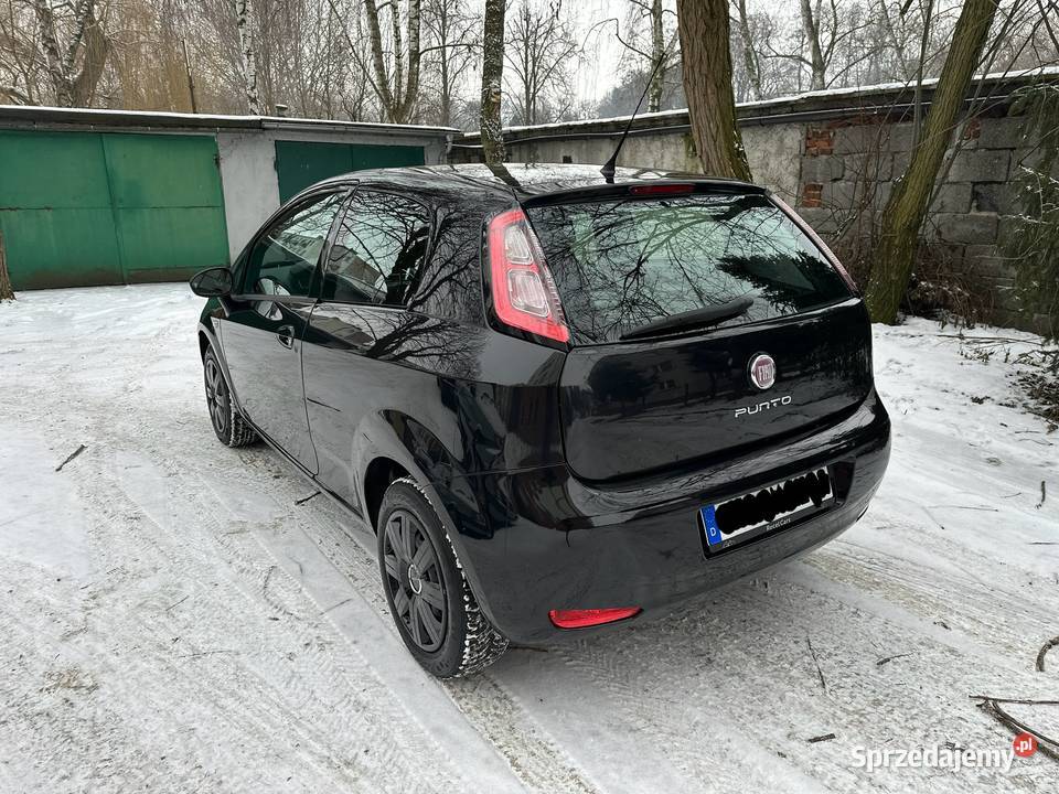 Piękne Punto bez rdzy zadbane nieuszkodzony