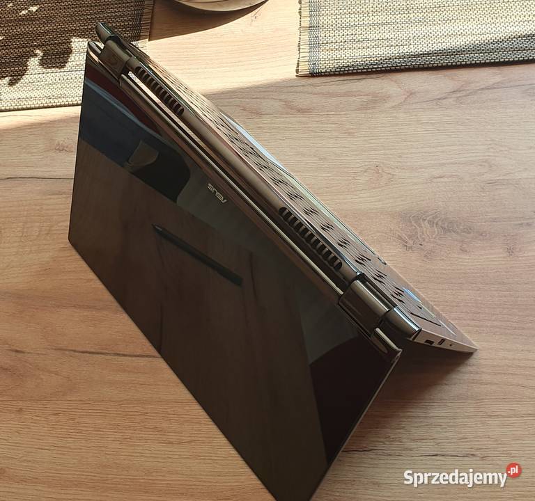 Laptop ASUS ZenBook Flip 2x ekran dotykowy Ostrowiec Świętokrzyski sprzedam