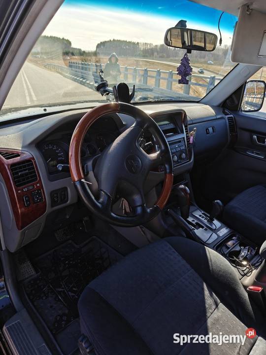 Sprzedam Mitsubishi Pajero 3200cm3 Pajero Szczecin
