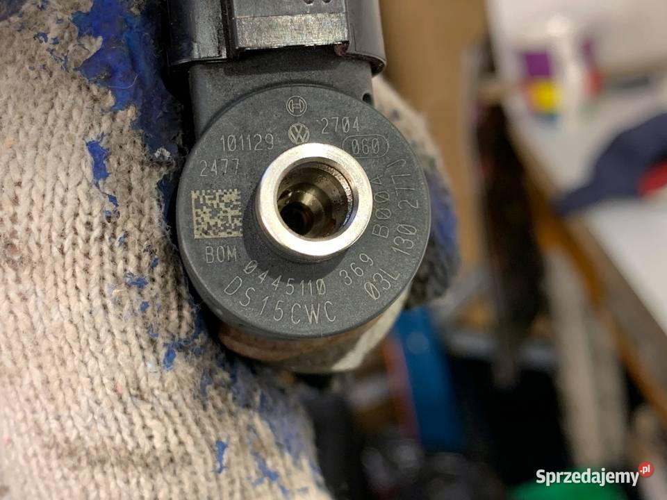 WTRYSKIWACZE KOMPLET VW GOLF VI 03L130277J 20 osobowe Motoryzacja