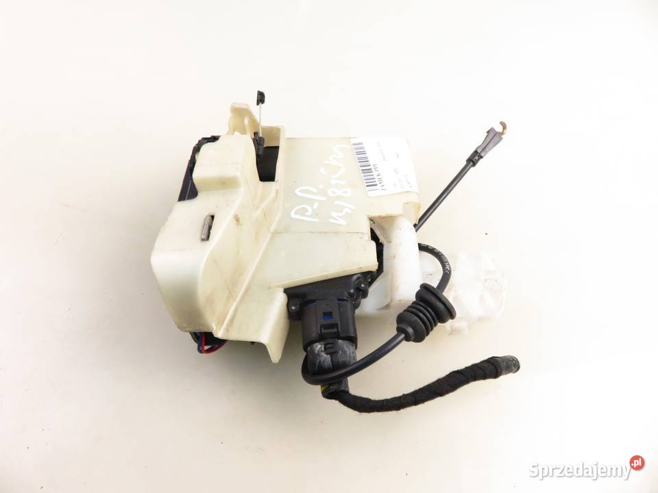 ZAMEK PRAWY PRZEDNI VW POLO IV 9N Zamki, wkładki i kluczyki