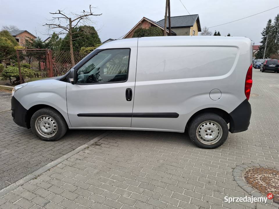 Opel Combo 2018 144 Klima 6 biegów Diesel Samochody dostawcze Mielec sprzedam