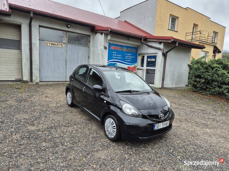 Toyota Aygo 5 drzwi10 benz 68 Klimatyzacja Bujaków