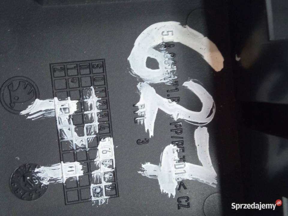 PRZEŁĄCZNIK SZYB PRAWY TYŁ 5JA867171B Skoda