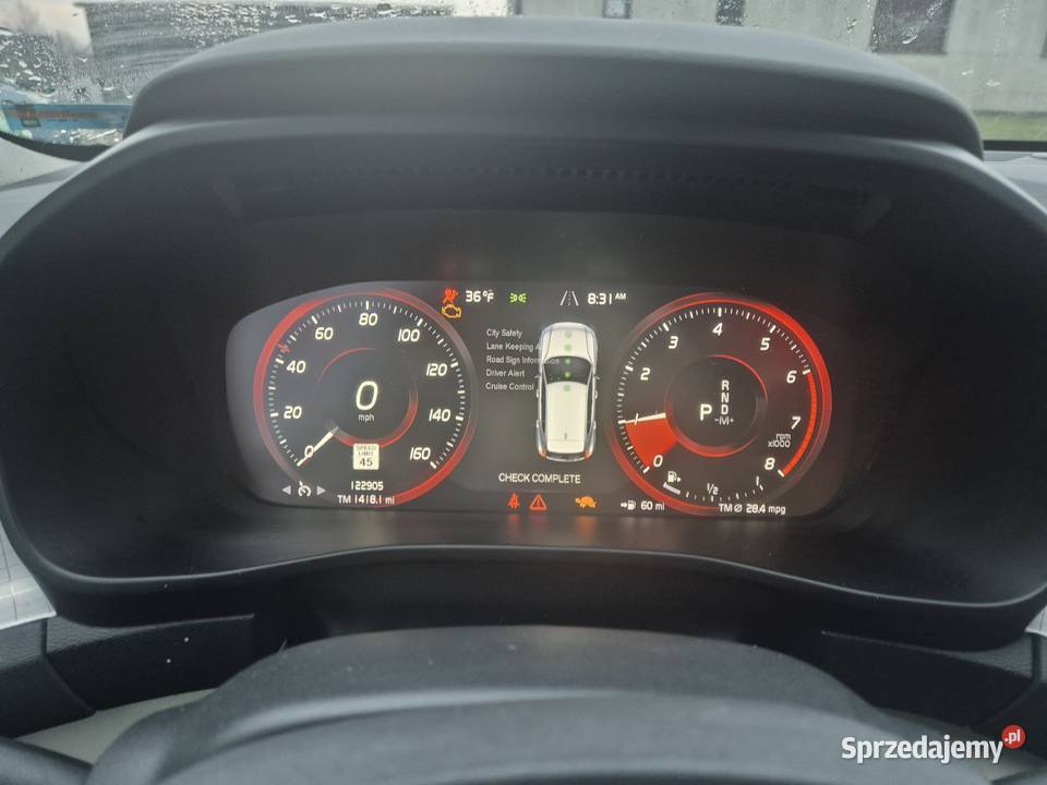 Volvo XC40 2019 20 AWD odpala i jeździ na