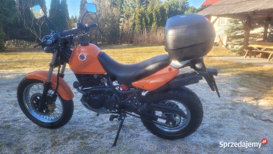 Hyosung karion 125 przebieg 5300 Gniezno
