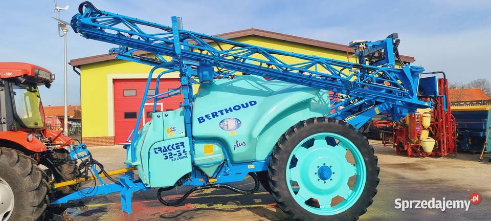 Opryskiwacz Berthoud Tracker 3234 Postolice