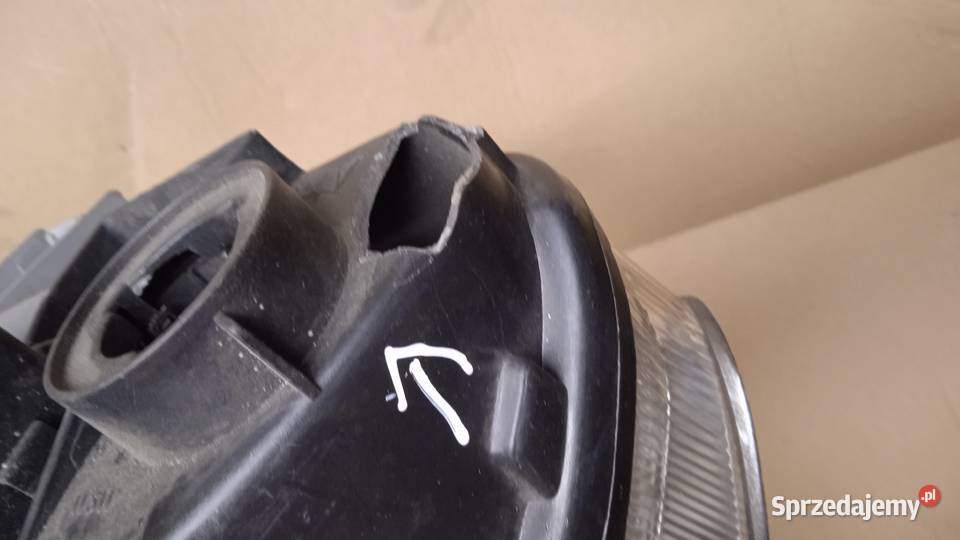 PEUGEOT 406 LAMPA PRZÓD PRAWY EU Zbierkowo