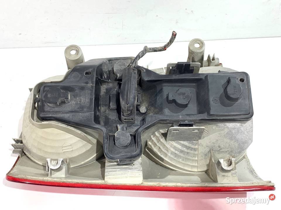 LAMPA PRAWY TYŁ VW TOURAN 1T0945096G Minivan podkarpackie
