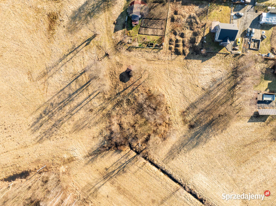 Działka budowlana Borek 951 ar Media budowlana