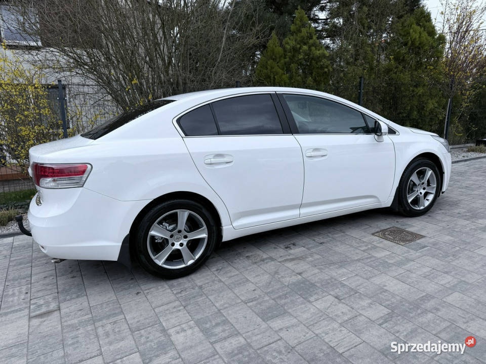 Toyota Avensis niezawodny diesel III 2009 sprzedam