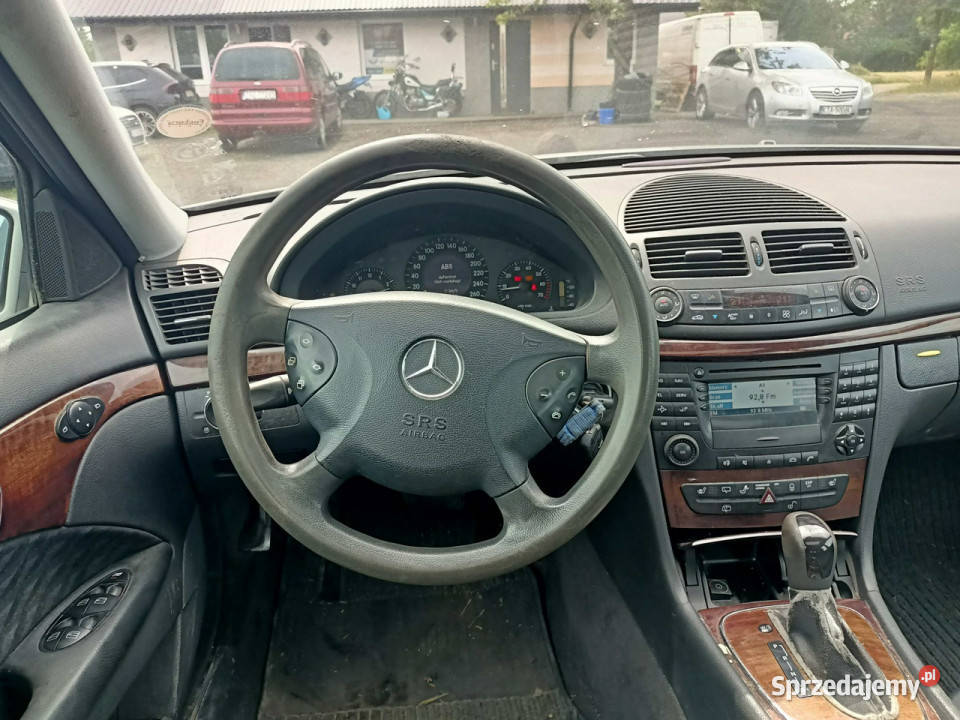 Mercedes E 200 Mercedes E klasa 18lpg 03r Tarnów sprzedam