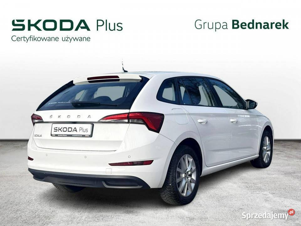 koda Scala Bezwypadkowy Salon Polska Serwis ASO światła przeciwmgielne Łódź