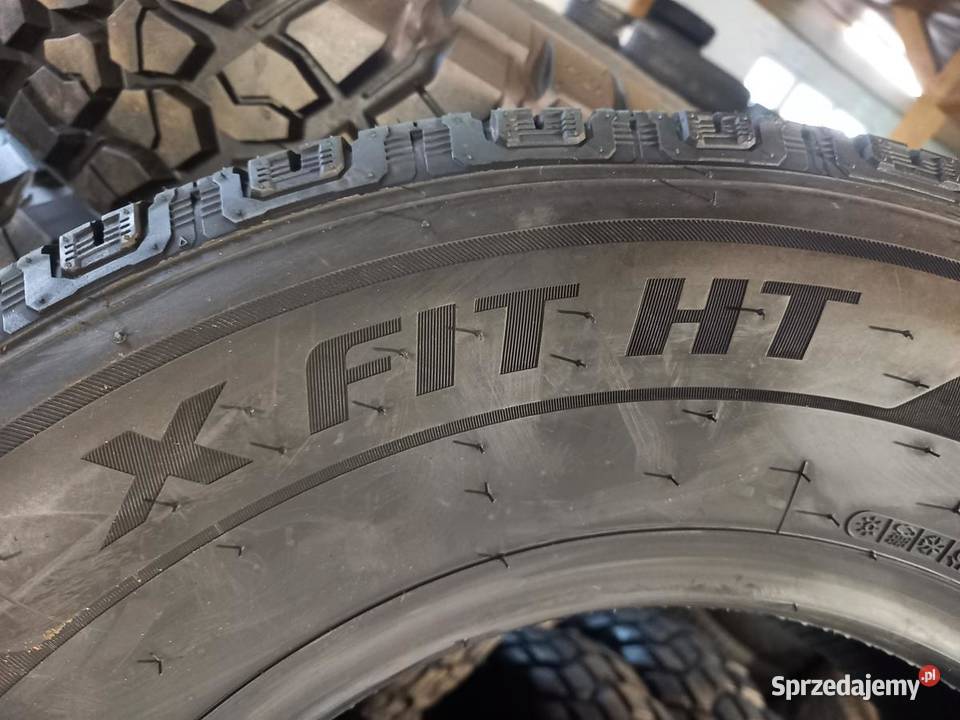 4x Opona NIEUŻYWANA CAŁOROCZNA 22570R15 LAUFEN Pozostałe Zaścianki