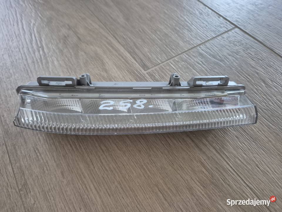Mercedes halogen lampa DRL LED do jazdy dziennej Światła do jazdy dziennej DRL Łódź sprzedam
