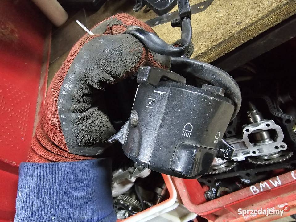 Kawasaki ZZR 1100 przełącznik lewy świateł dolnośląskie Jelenia Góra sprzedam